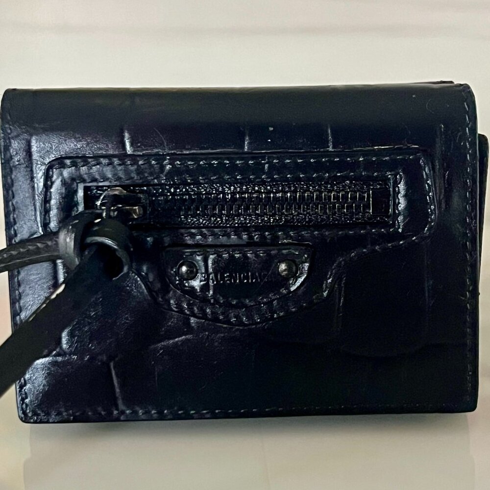 Balenciaga Black Croc Neo Classic Bifold Wallet - Picture 2 of 14